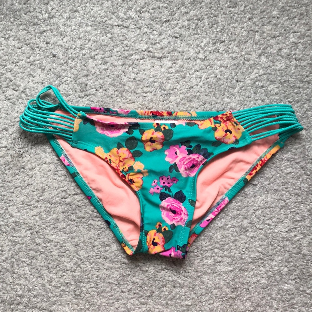 Floral bikini bottoms